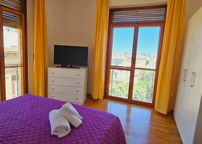 House Light Apartament *